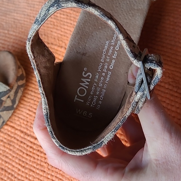 TOMS Wedge Sandal Boho Style Size 6.5 - Picture 8 of 11
